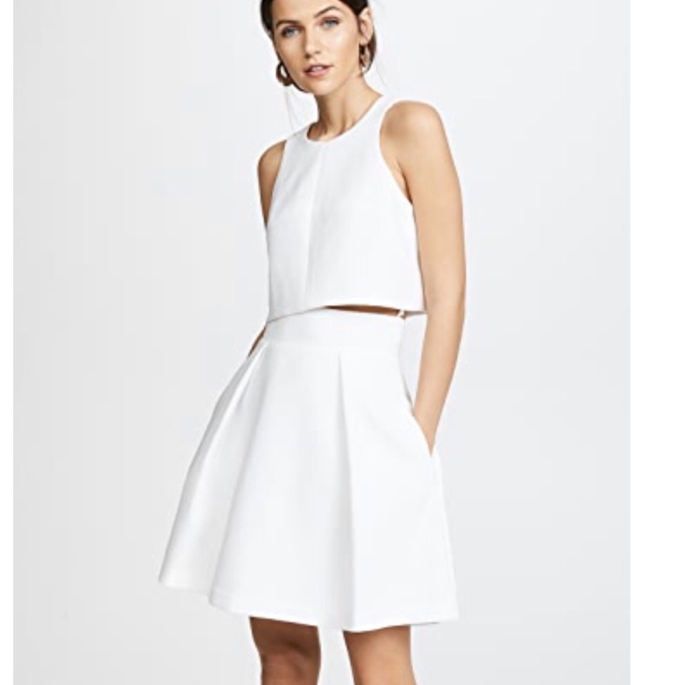 Crop top and skirt Black Halo set
